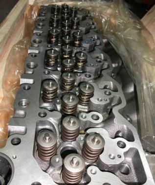 3991158 Головка блока цилиндров Cummins